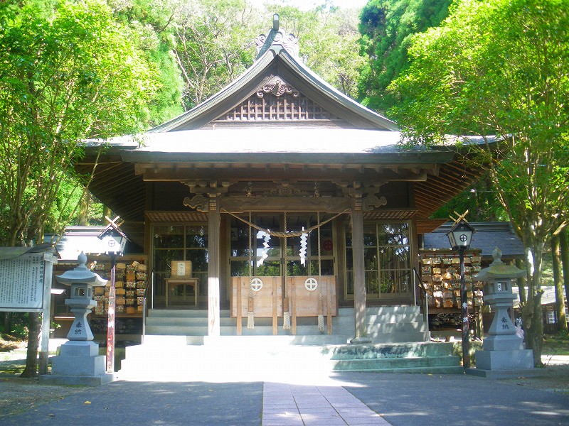 徳重神社では妙円寺詣りが行われます。